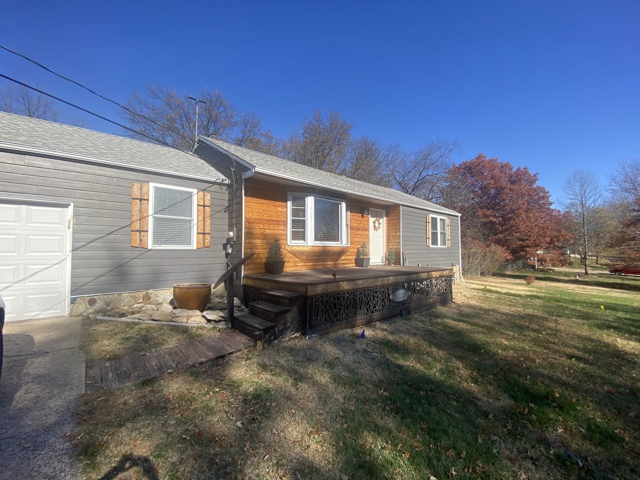 2200 E 126th St - Photo 3 of 22