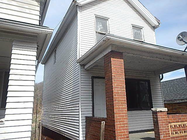 1115 Jones Ave - Photo 2 of 4