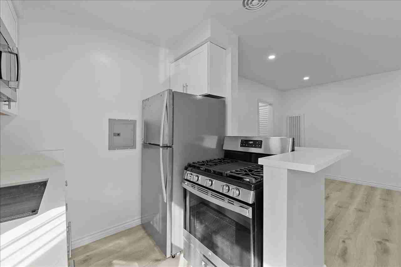 12761 Pacific Ave #05 - Photo 5 of 13