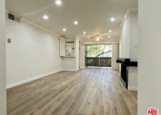 10211 Summertime Ln - Photo 2 of 23