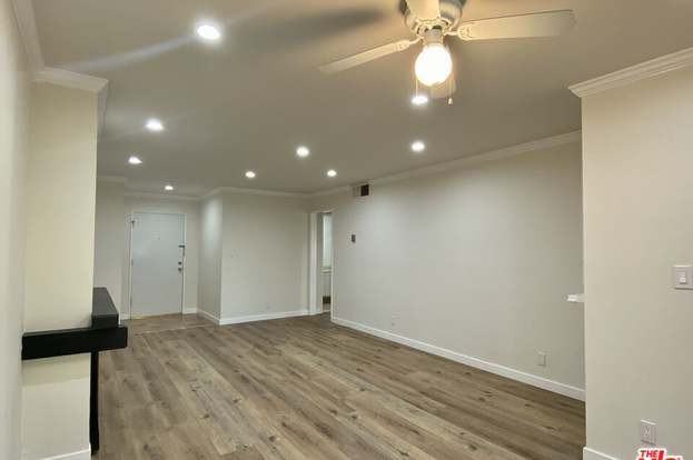 10211 Summertime Ln - Photo 3 of 23