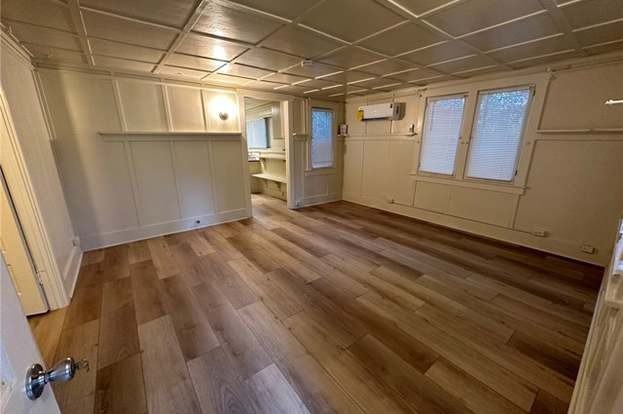 1139 Blanche St - Photo 3 of 18