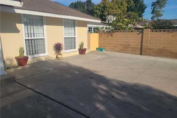 11401 Martha Ann Dr - Photo 3 of 24