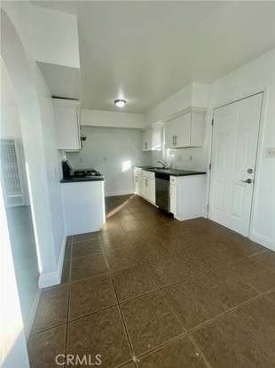11648 205th St - Photo 3 of 5