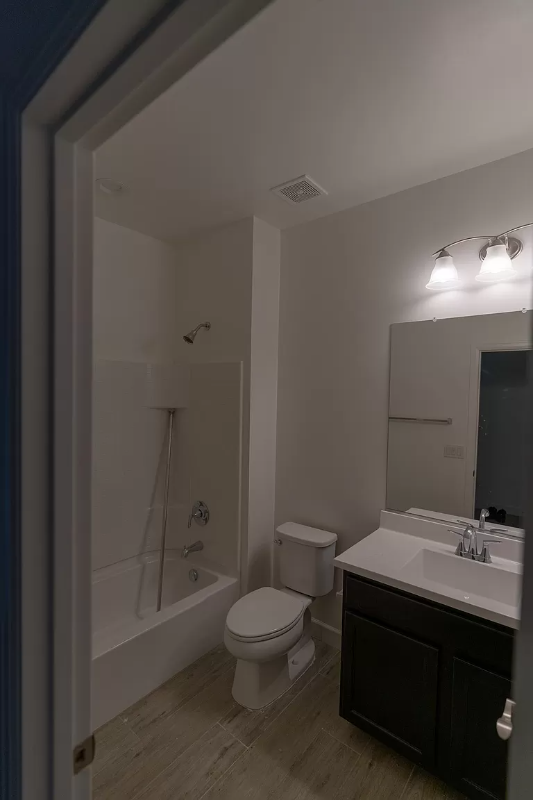 640 East Vail Lane - Photo 7 of 15