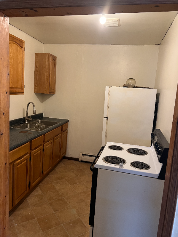 324 Beachley St #5 - Photo 3 of 8