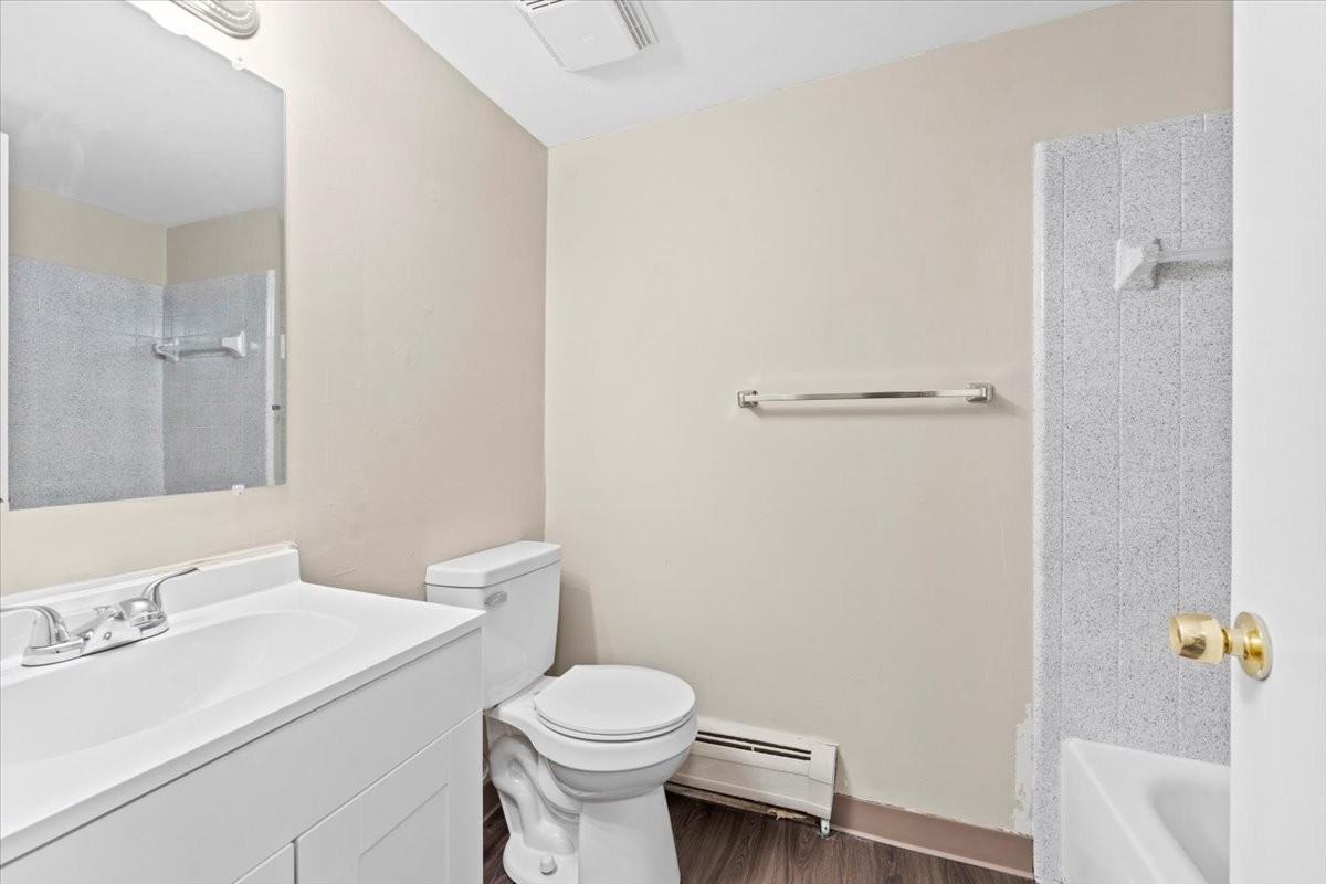 1778 Goddard Rd #1778-1UPG - Photo 4 of 9