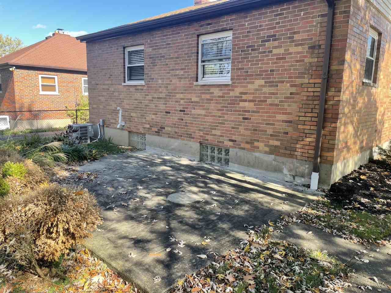 8501 Wexford Ave #NA - Photo 3 of 19