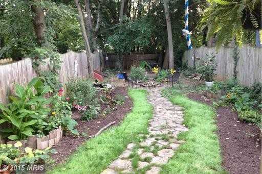 100 Liberty St - Photo 2 of 19