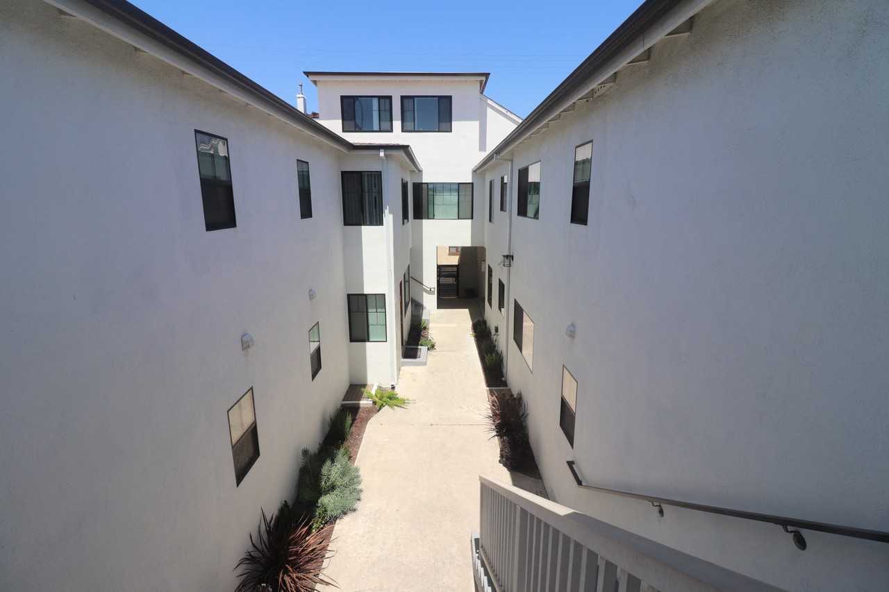 4799 E. Ocean Blvd. - Photo 4 of 6