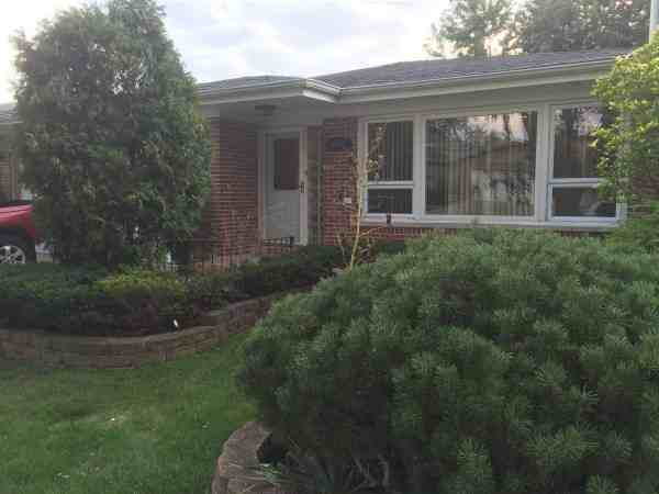 6932 North Waukesha Avenue - Photo 2 of 15