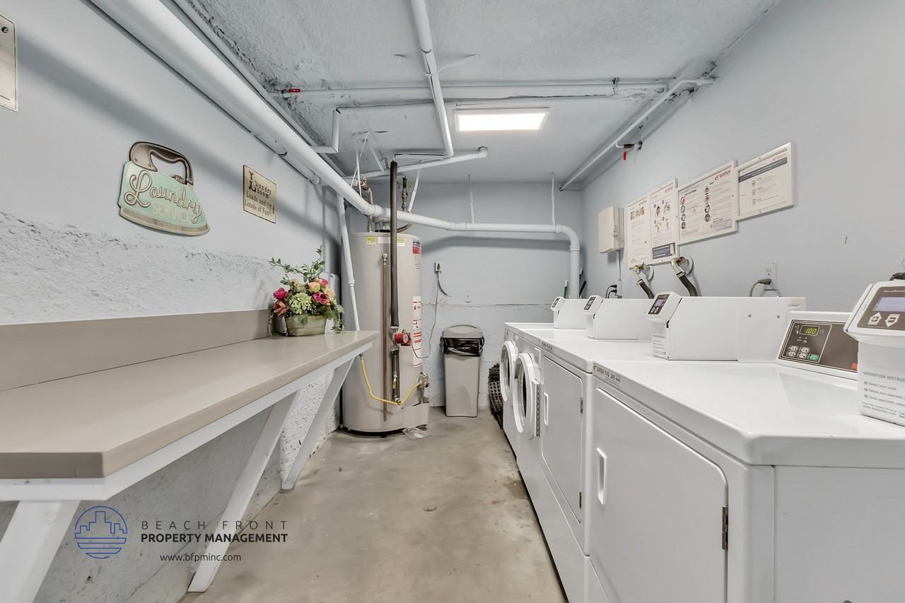 1901 Carnegie Ln. - Photo 7 of 33