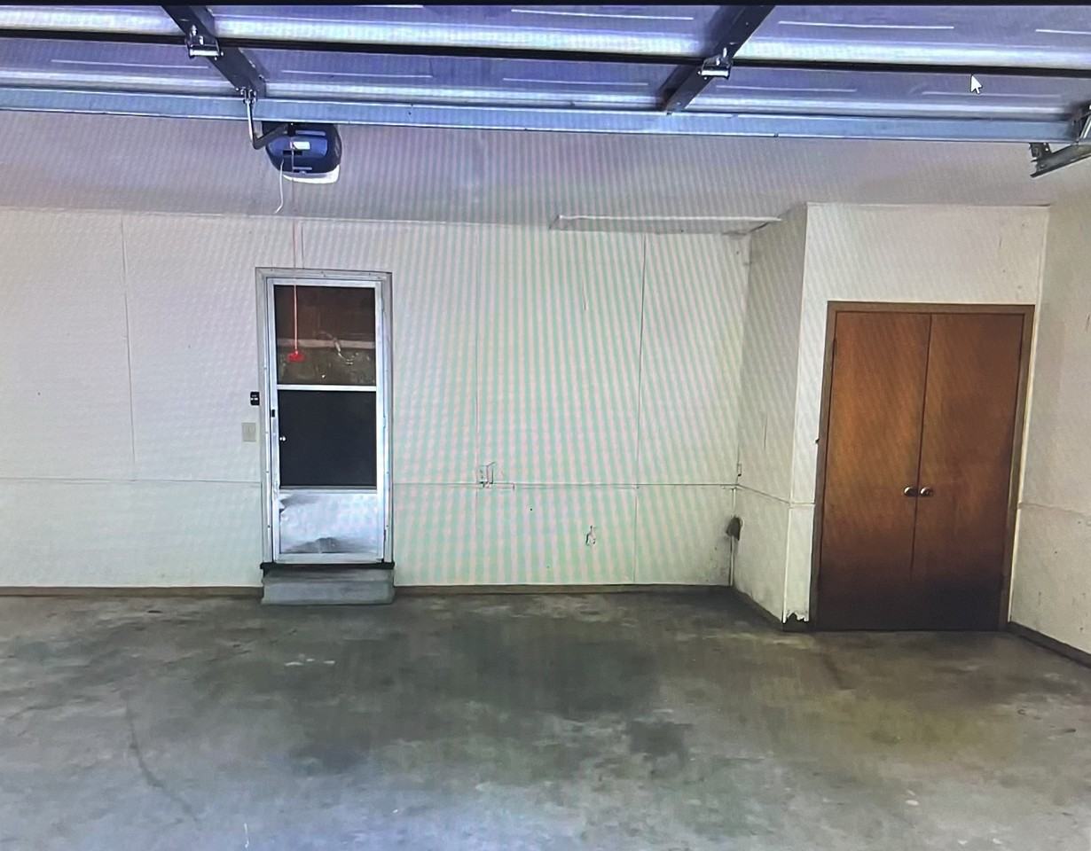 502 E Anna St #502 - Photo 3 of 8