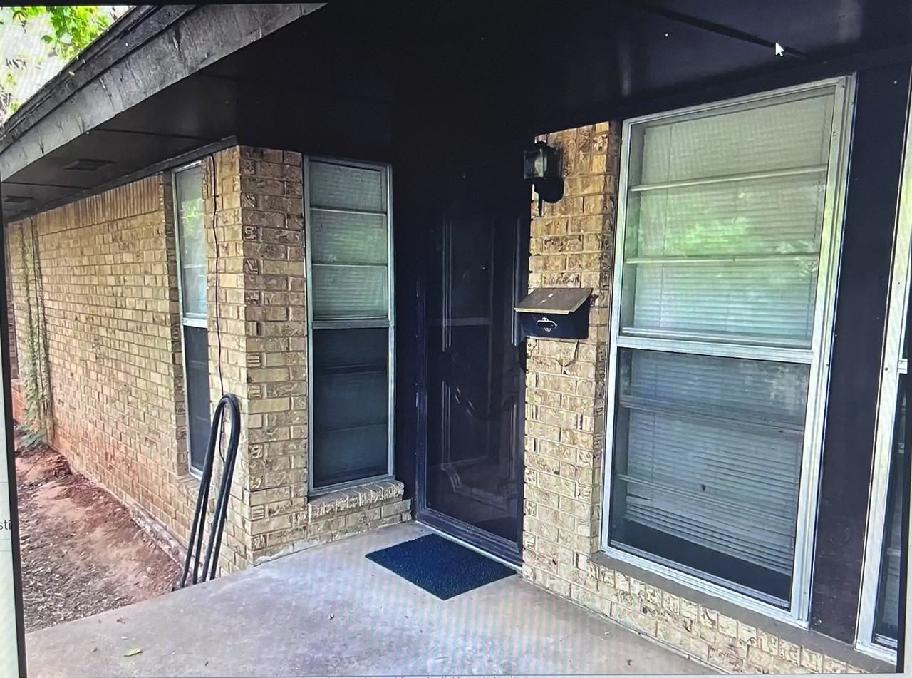 502 E Anna St #502 - Photo 4 of 8