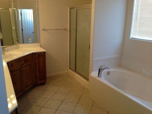 2140 970 N St #36 - Photo 3 of 5