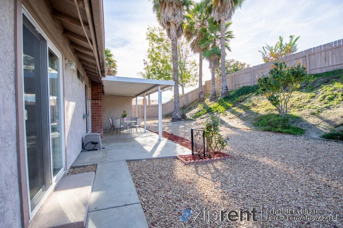 1495 Broken Hitch Rd - Photo 3 of 16