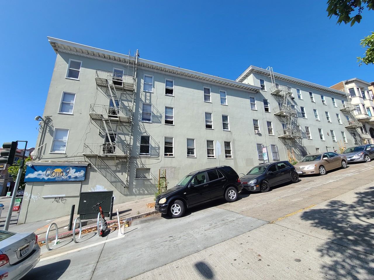 BCSF Broadway Complex SF - Photo 5 of 9