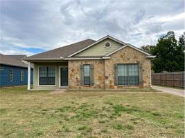 featured image of 208 Garden Dr