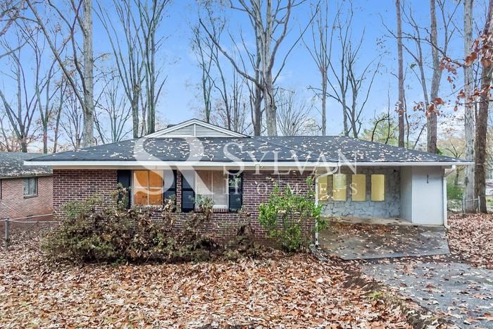 616 Lisa Ln - Photo 2 of 16