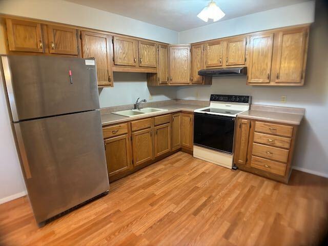 221 N 3rd St #1 - Photo 3 of 10