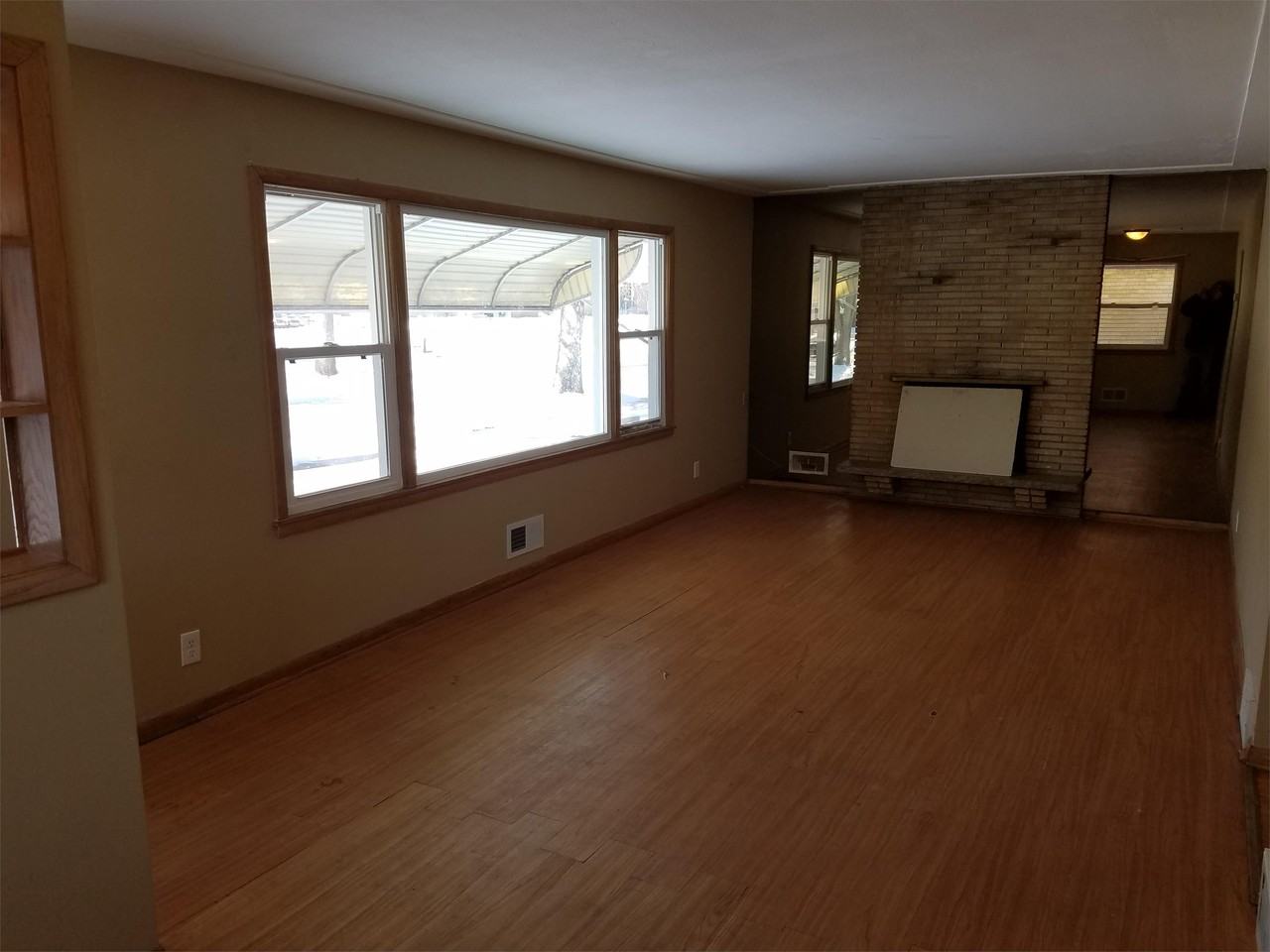 2800 Irving Ave N #0 - Photo 3 of 8