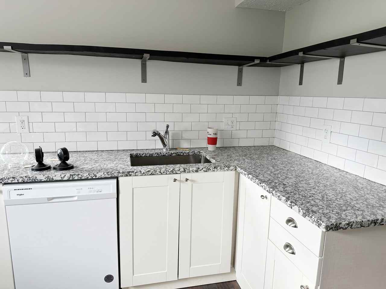 1407 E 19th St #NA - Photo 3 of 13