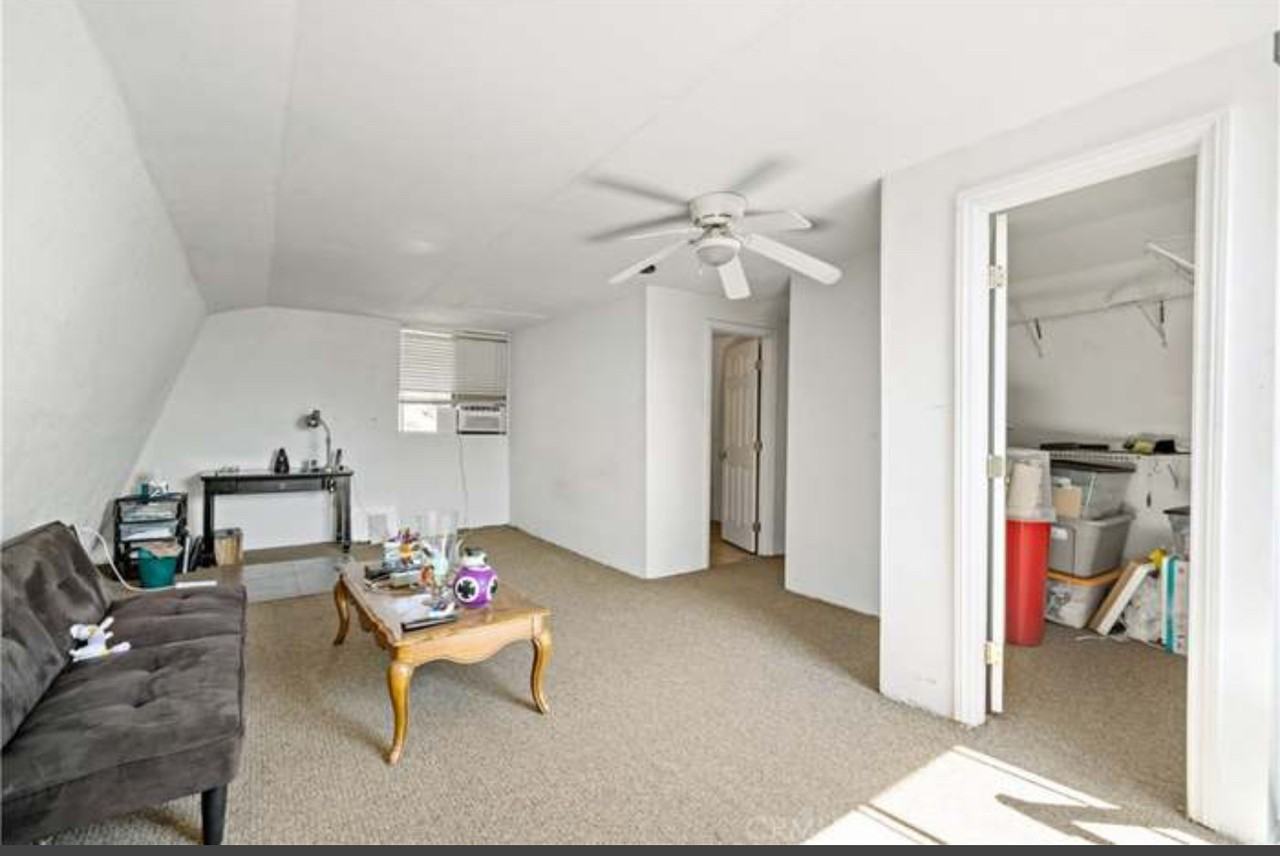 17559 Ryan Ave - Photo 3 of 3