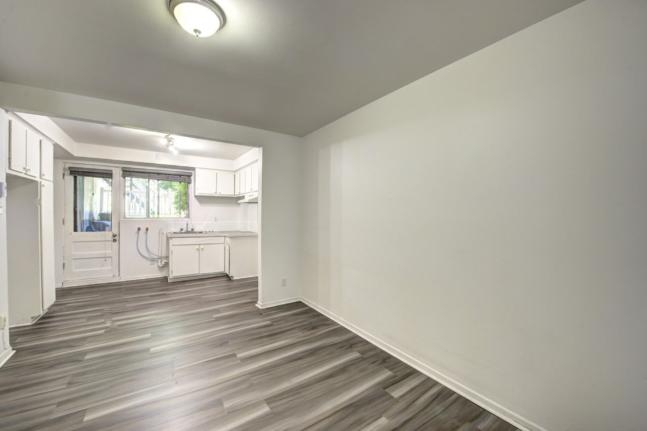 2555 Rue Des Ormeaux #3 - Photo 2 of 10