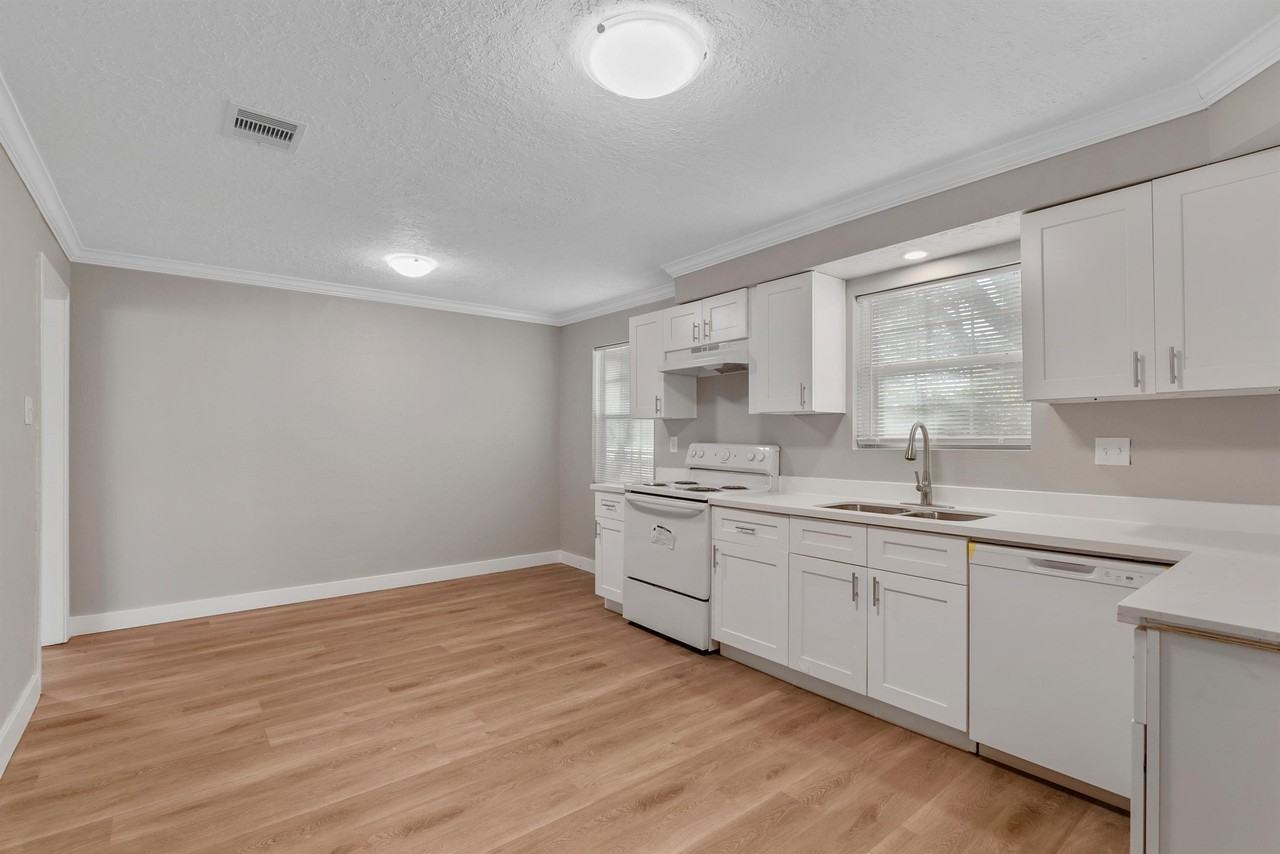 1330 Leaman Ave #1 - Photo 3 of 21