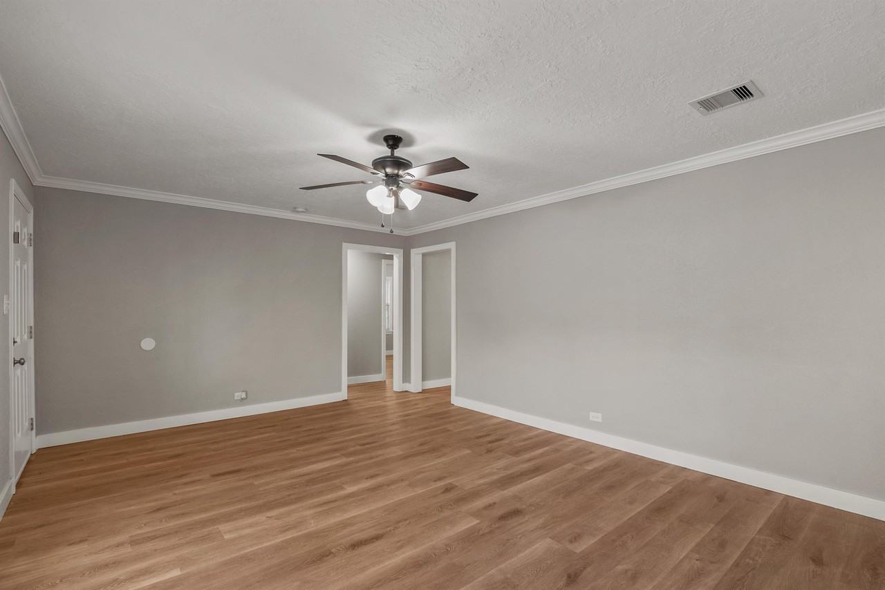 1330 Leaman Ave #1 - Photo 6 of 21