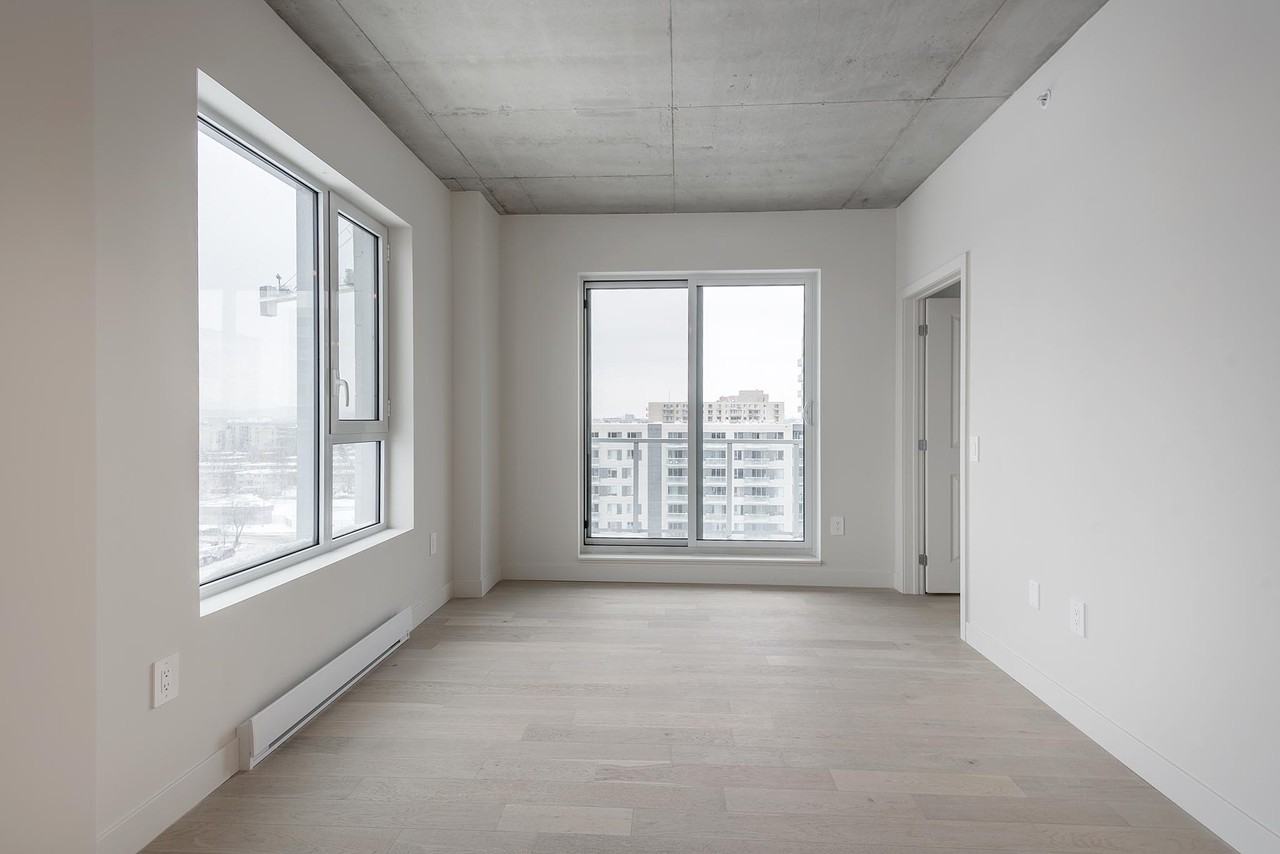 3000 Blvd Thimens Apartments 3000 Boul Thimens, SaintLaurent, QC H4R