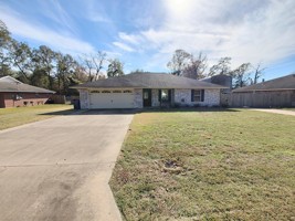 featured image of 45 Robinhood Ln #1