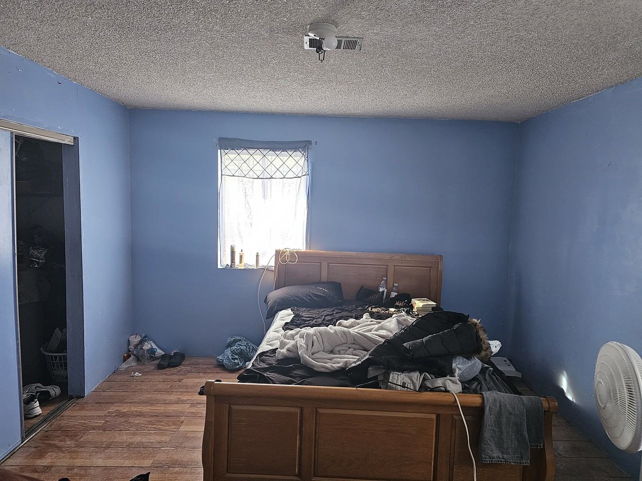 1139 East 82nd Street - Photo 2 of 7