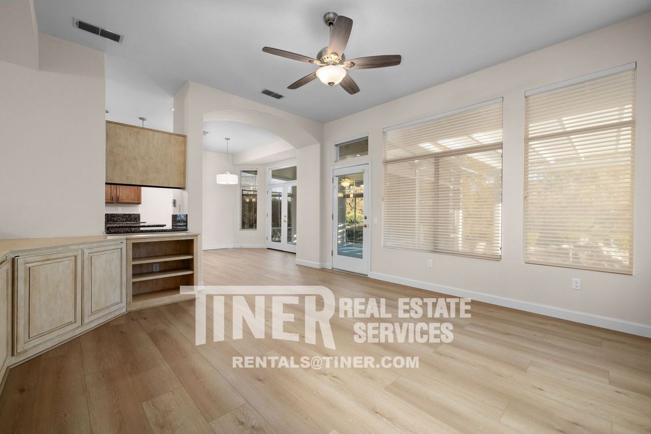 7284 Timberrose Way - Photo 2 of 37