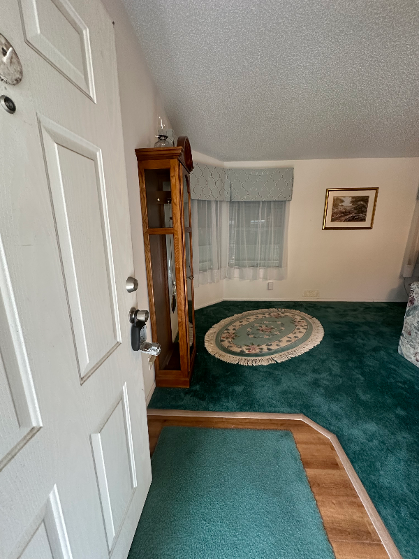 5547 Barbara St - Photo 2 of 20