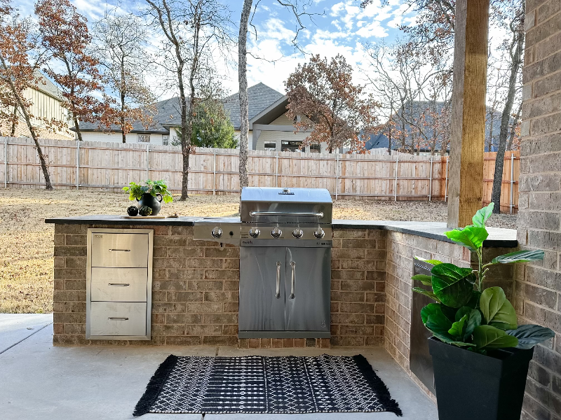 4000 Shady Hill Trl - Photo 3 of 50