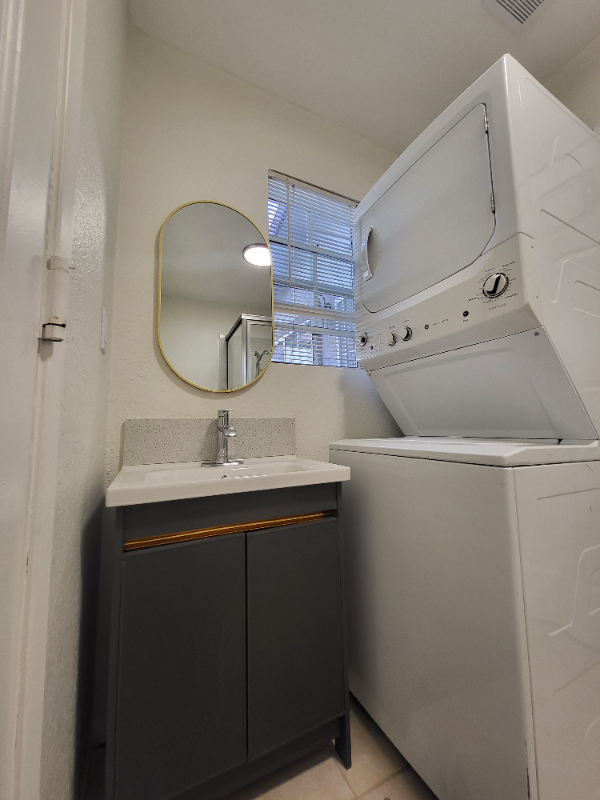 15381 Monterey Ave - Photo 4 of 7