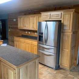 1360 Enid Rd - Photo 2 of 16