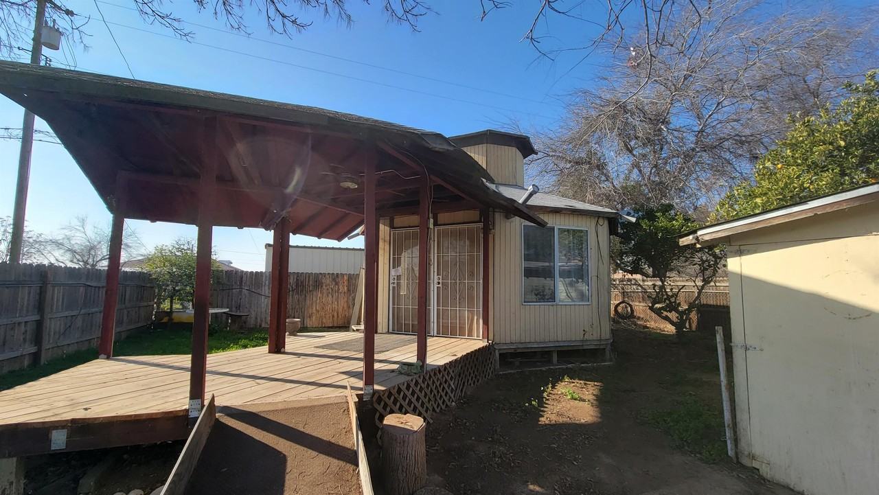 805 Apple St #1 - Photo 2 of 13