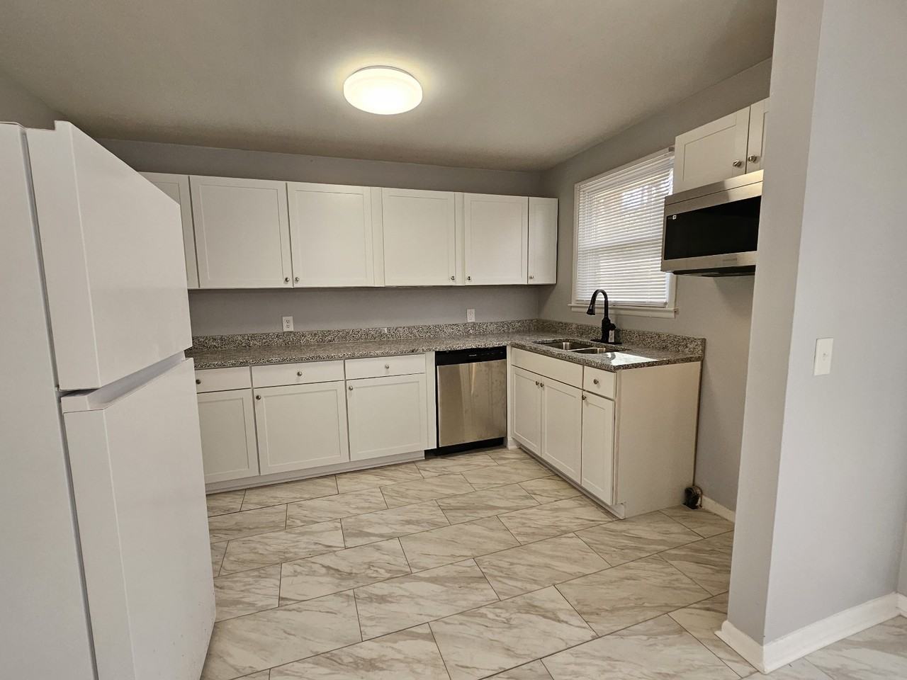 317 Melvin Jones Dr #1 - Photo 2 of 20