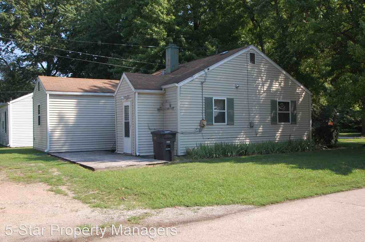 1233 Cone St - Photo 2 of 19