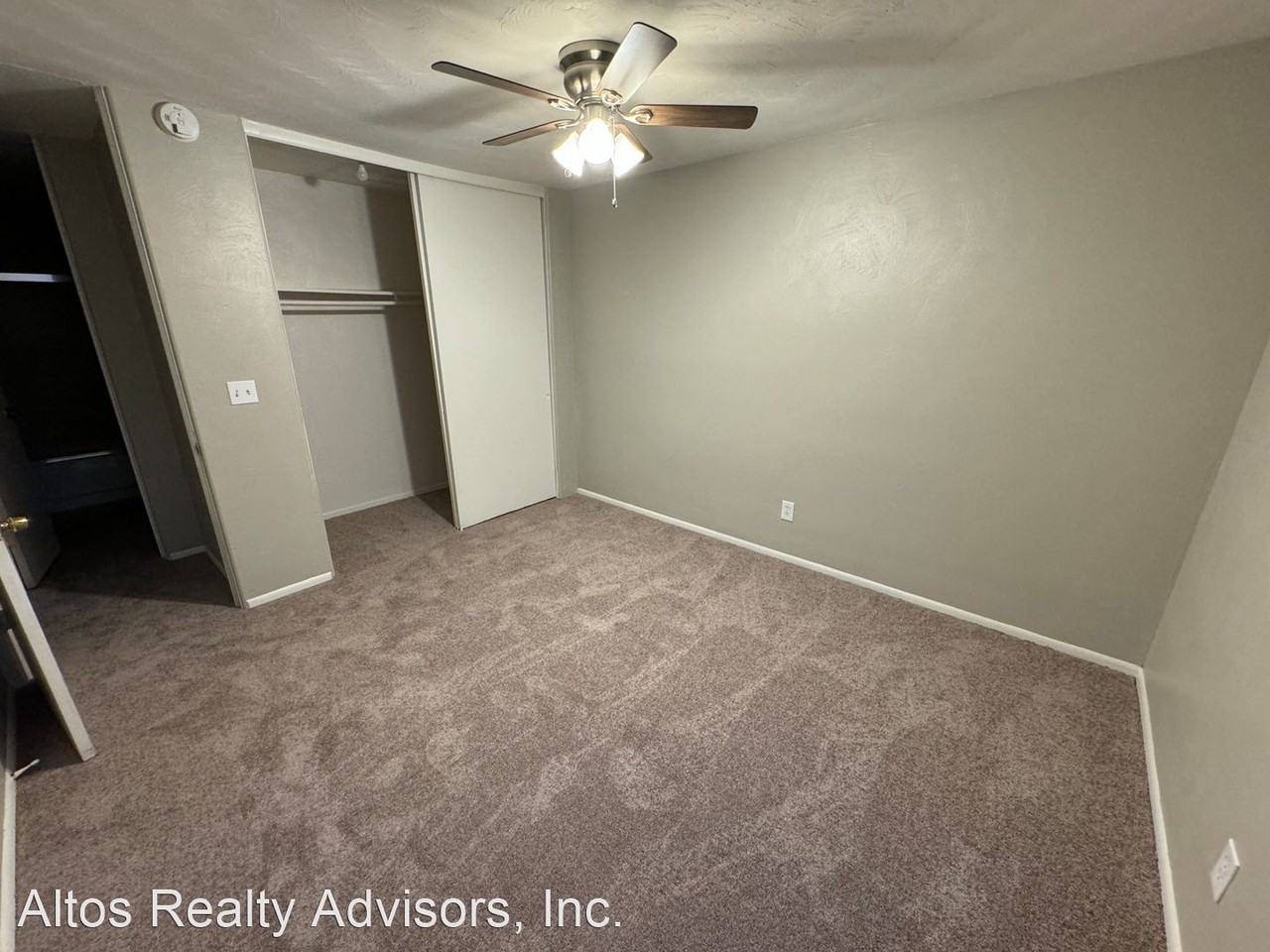 593 W Crestline Ave - Photo 3 of 12