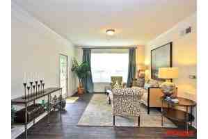 Charlestowne - Photo 2 of 10