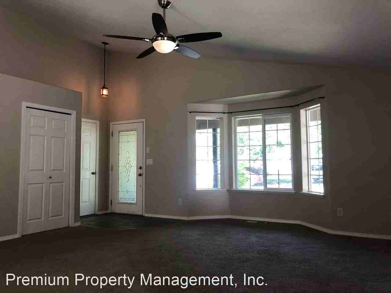 255 Independence Way - Photo 2 of 18