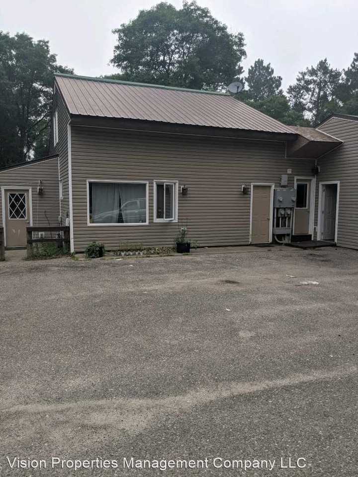 Dirk Lane NW - Photo 2 of 11