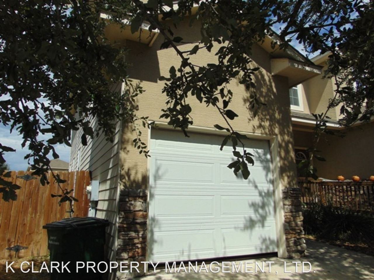 4919 Appleseed Ct - Photo 3 of 48