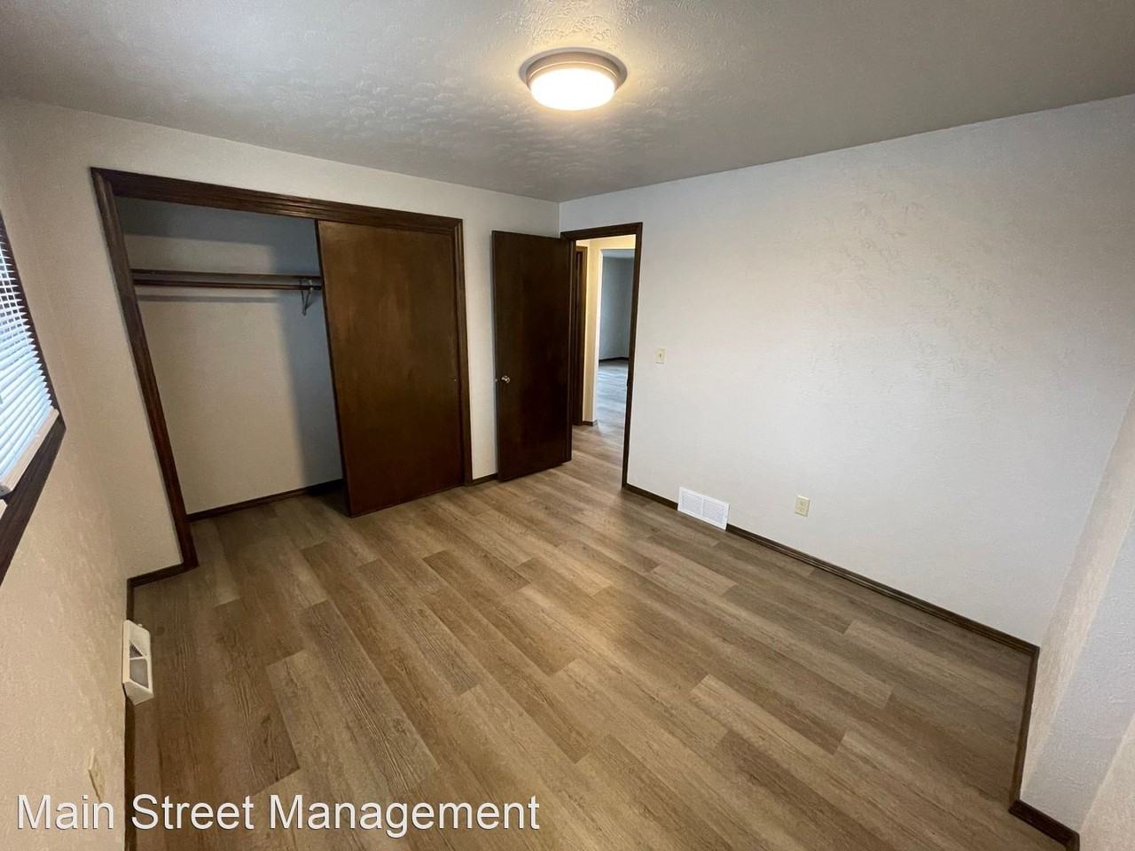 1635 Deckner Ave. - Photo 2 of 8