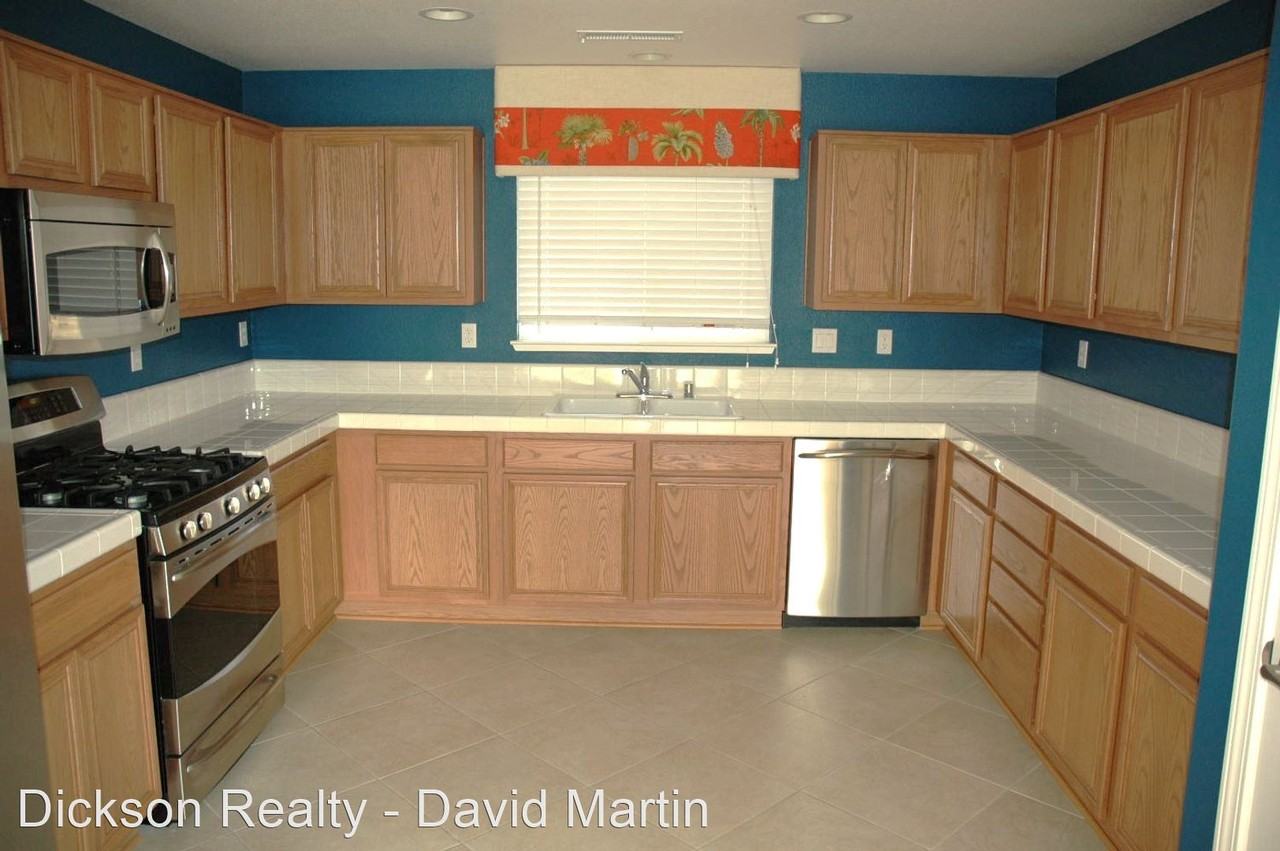 1210 Haistar Ct - Photo 3 of 6