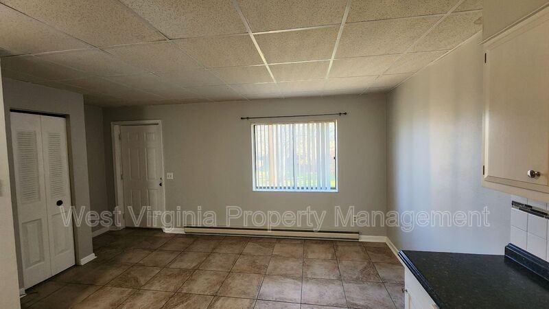 27 Cherrywood Ter - Photo 3 of 8