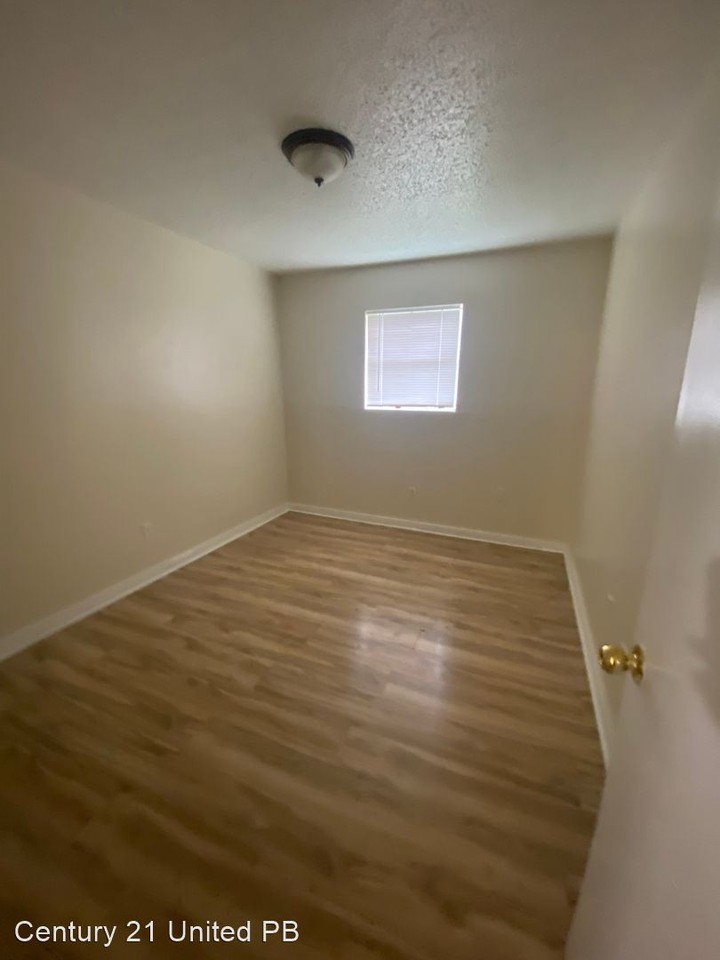 6003 - 6005 Windham Street - Photo 3 of 8